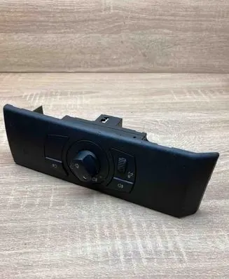 BMW 5 E60 E61 Light switch 6953735