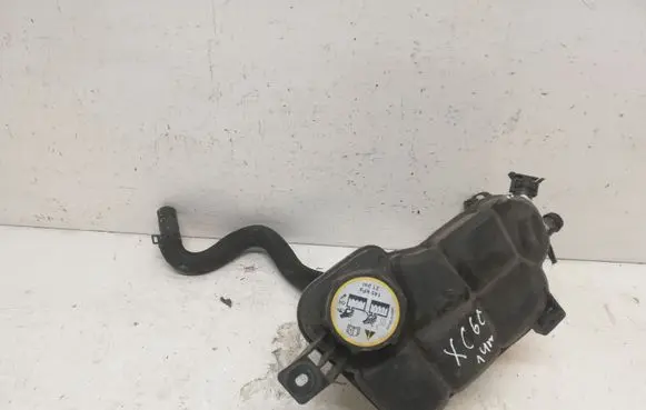 Volvo XC60 Coolant expansion tank/reservoir 6G918K218D2L4A