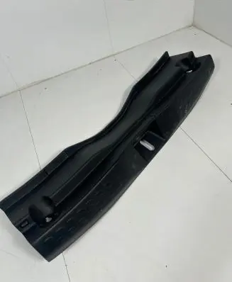 Toyota C-HR I Trunk/boot sill cover protection 64716F4010