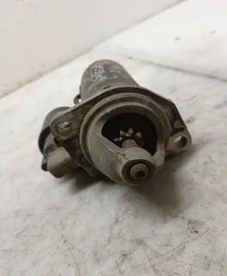 Opel Omega A Starter motor 0001108080 1005321411
