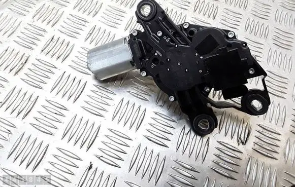 Volkswagen Polo V 6R Rear window wiper motor 0390201207