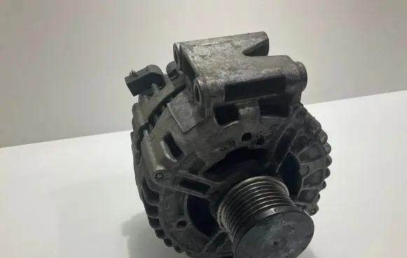Mercedes-Benz CLS C219 Generator/alternator