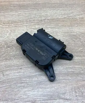 Seat Altea XL Air flap motor/actuator 1K0907511 0132801345 Used