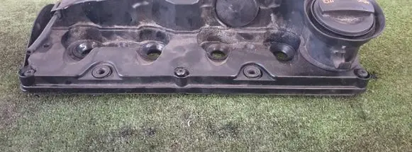 Audi A3 S3 8P Rocker cam cover 03L103469R