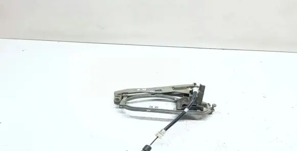 BMW X5 E53 Rear door exterior handle/bracket 