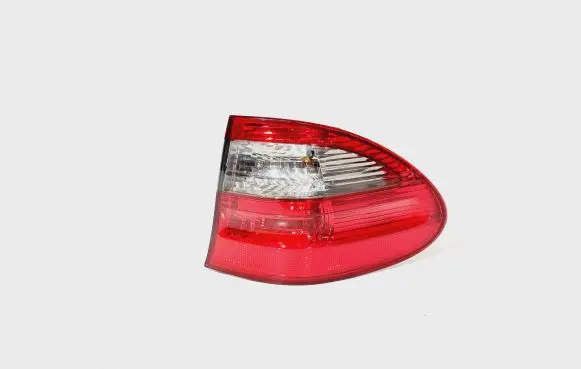 Mercedes-Benz E W211 Rear/tail lights A2118202864 379010