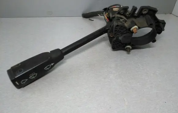 Mercedes-Benz E W124 Indicator stalk 2015450824