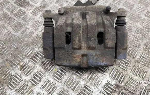 Jeep Cherokee Front brake caliper 