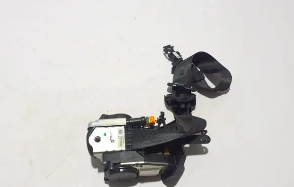 Volvo XC90 Front seatbelt 31675232
