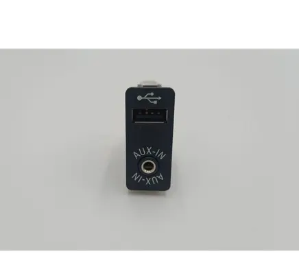 BMW X3 F25 AUX in-socket connector 9237653 9129651 84109237653