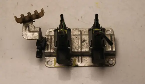 Ford C-MAX I Vacuum valve BS7E9A500AA