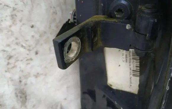 Skoda Octavia Mk1 (1U) Rear door lower hinge