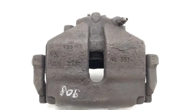 Volkswagen PASSAT B7 Front brake caliper 581
