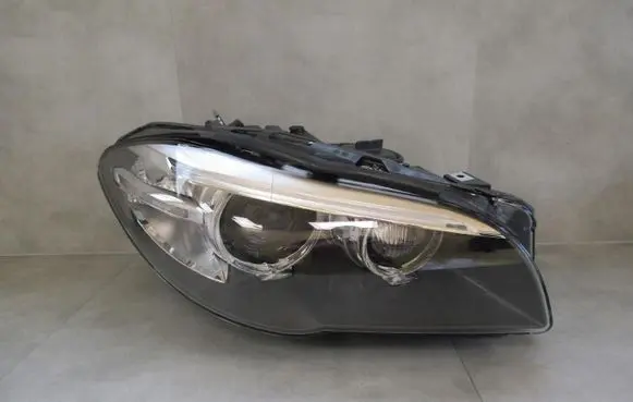 BMW 5 F10 F11 Headlight/headlamp 7343908