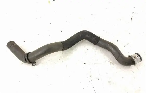 Mercedes-Benz C W204 Engine coolant pipe/hose DALISID4546 2045017182 2045010982