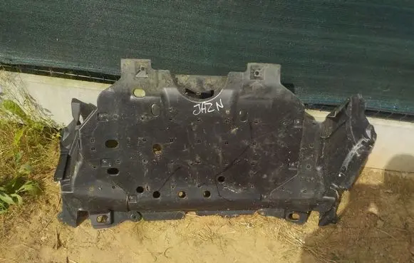 Honda Jazz Rear underbody cover/under tray 82749