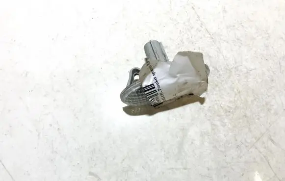 Mazda 6 Front fender indicator light