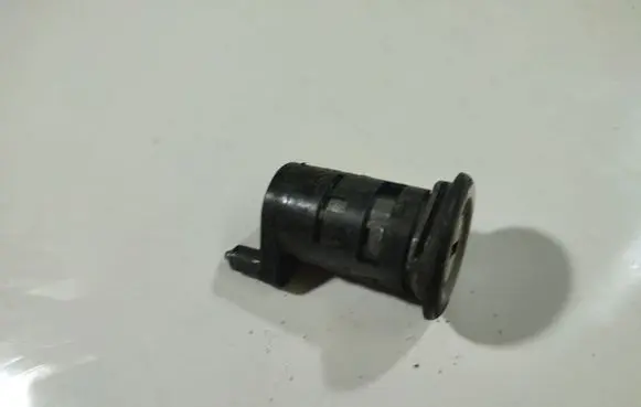 Peugeot Boxer Front door lock (next to the handle) 