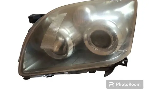 Toyota Avensis T250 Headlight/headlamp 9922680008