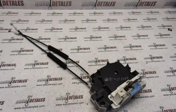 Mitsubishi Colt Rear door lock
