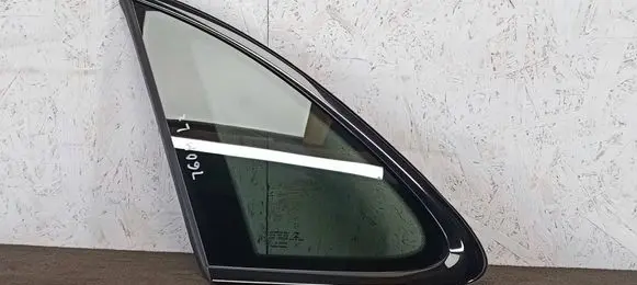Porsche Macan (95B) Rear side window 95B845297XM