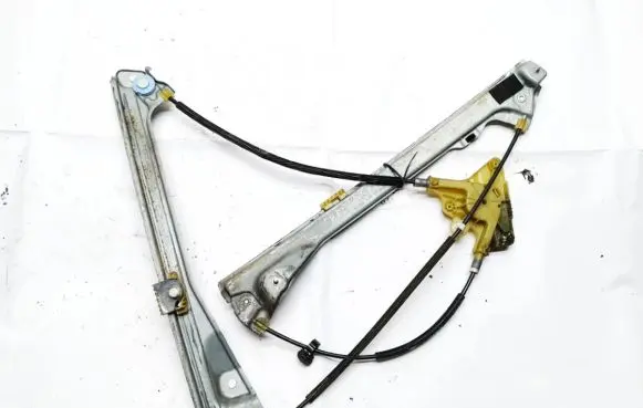 Renault Laguna III Sliding door window regulator with motor 807000002r 974824103