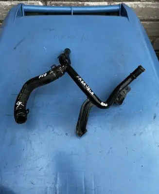 Volkswagen Transporter - Caravelle T6 Engine coolant pipe/hose 7E0121096T 7E0121065BS