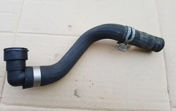 Ford Mondeo MK IV Heater radiator pipe/hose 
