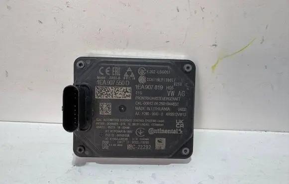 Volkswagen ID.4 Distronic sensor radar 1EA907550D 2021SS051 1EA907819