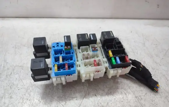 Land Rover Discovery Sport Fuse module BS7T14K131AA