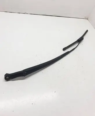 Hyundai Tucson JM Front wiper blade arm