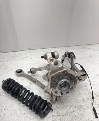 BMW M4 G82 G83 Rear wheel hub spindle/knuckle 8095657 2284777 2284534