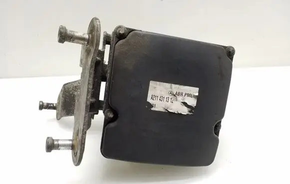 Mercedes-Benz E W211 ABS Pump A2114311312