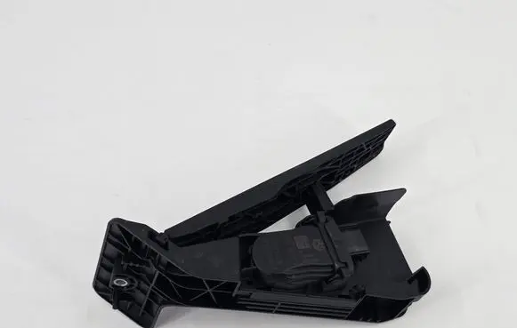 BMW X1 E84 Accelerator throttle pedal 6853175 6PV01043533