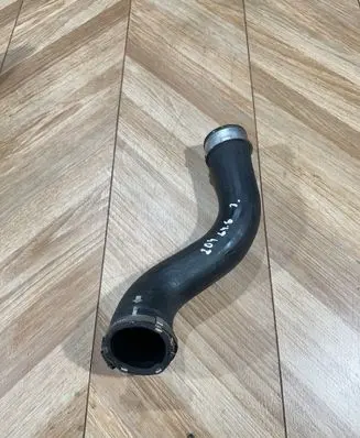 Mercedes-Benz C W204 Intercooler hose/pipe A2045281882 22356DD