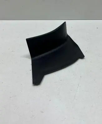 Porsche Macan (95B) Rear/tail light trim molding 95B945310G 1100128 030221