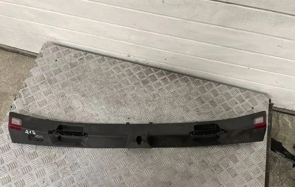 Mercedes-Benz E W212 Other trunk/boot trim element A2127400072