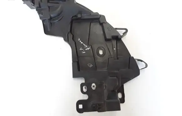 Headlight/headlamp mounting bracket