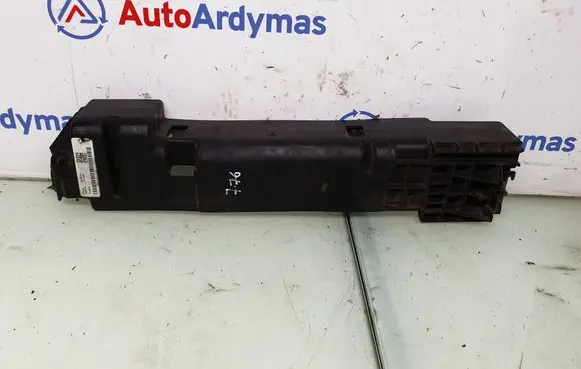 Radiator trim