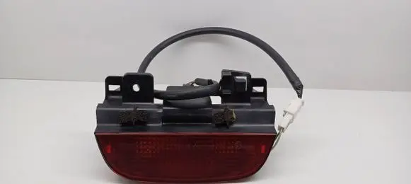 Toyota Corolla E110 Third/center stoplight R9415 E1302058