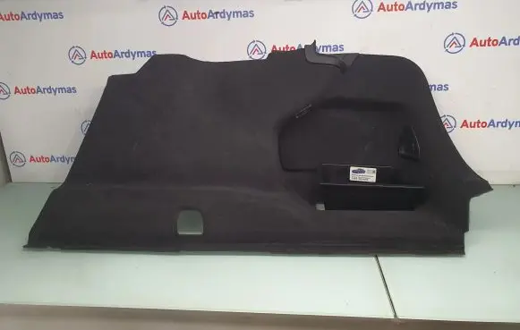 Trunk/boot lower side trim panel