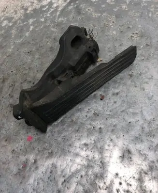Volkswagen Golf V Accelerator throttle pedal 1K1721503PBILI 1K1721503P
