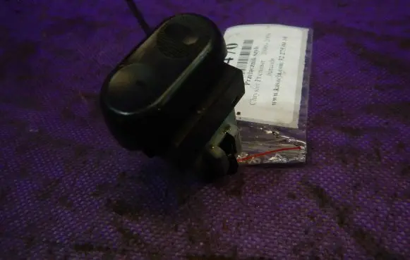 Chevrolet PT Cruiser Quarter vent window switch 