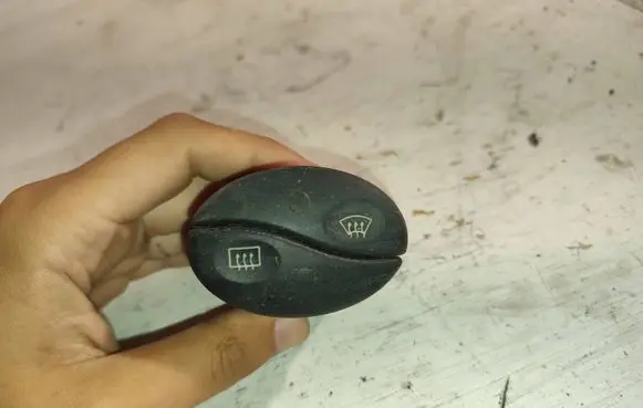 Ford Escort Windscreen/window heater switch 95ag18k574