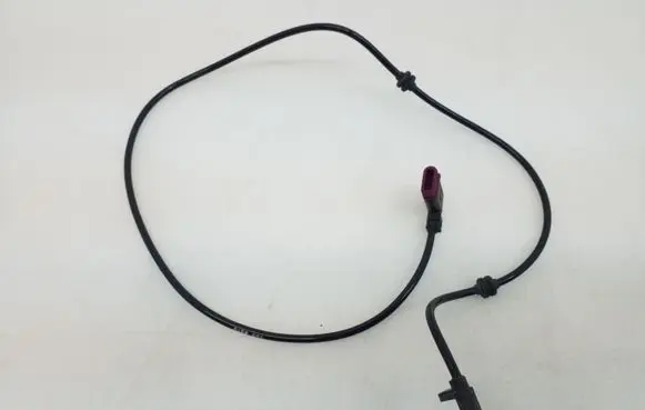 Mercedes-Benz C W204 ABS rear brake sensor A2045400317