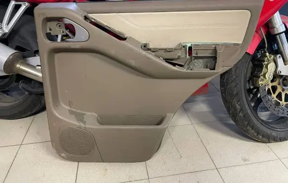 Nissan Pathfinder R51 Rear door card panel trim 82900EB302