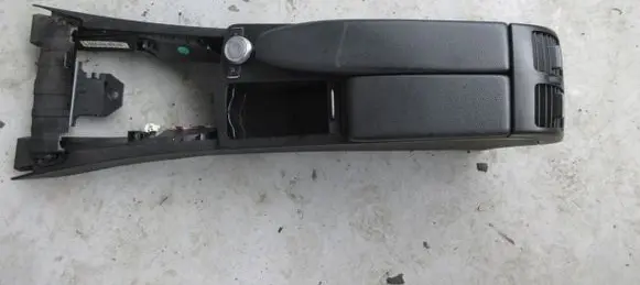 Mercedes-Benz C W204 Armrest sdfghuyt765670ty