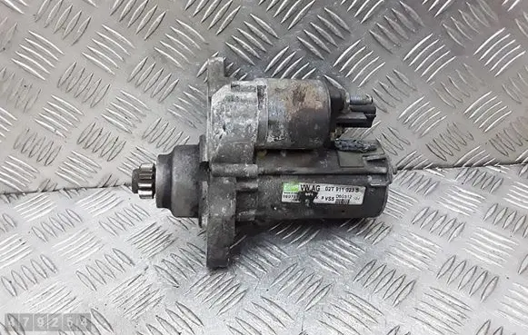 Volkswagen Golf VI Starter motor 02t911023s