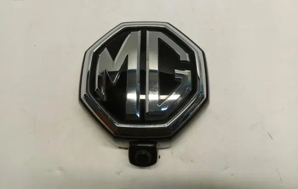 Manufacturer badge logo/emblem