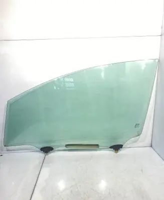Toyota Verso Front door window glass four-door 43R00097